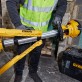 DeWALT DCL079 prožektorius su trikoju stovu