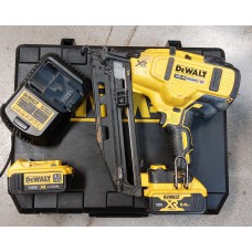 DeWALT DCN660 viniakalė naudota